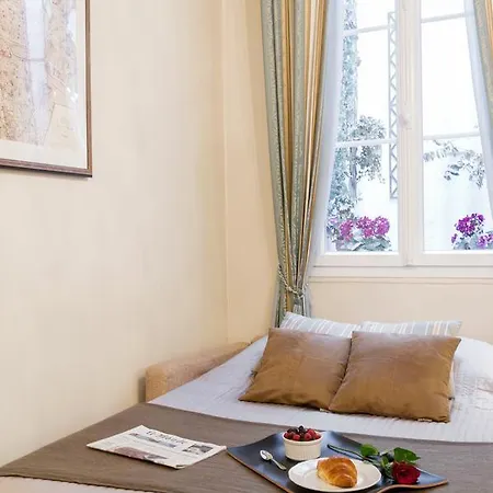 Le Jardin Du Marais Apartment Paris Exterior photo