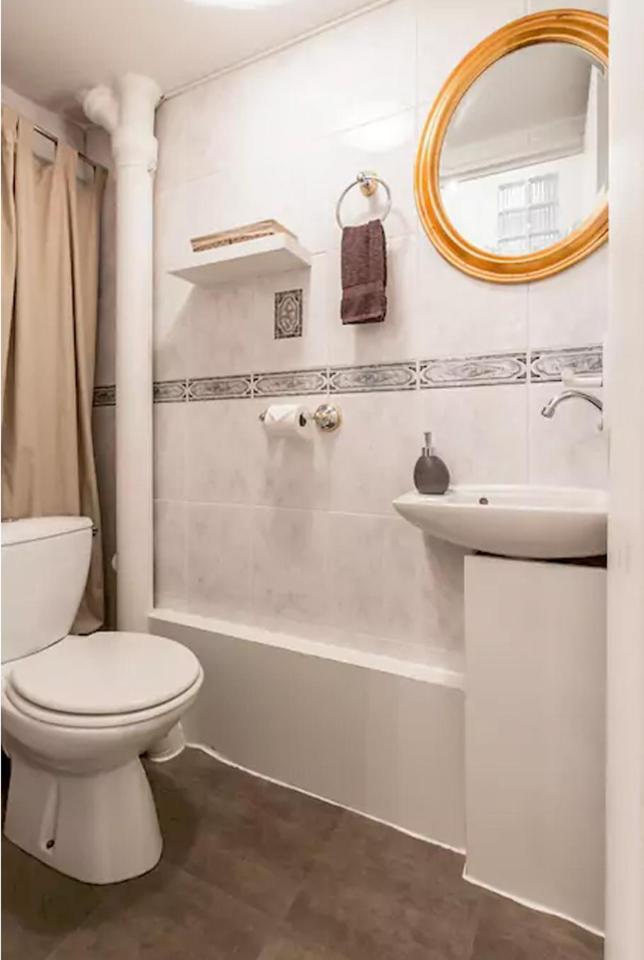 Le Jardin Du Marais Apartment *